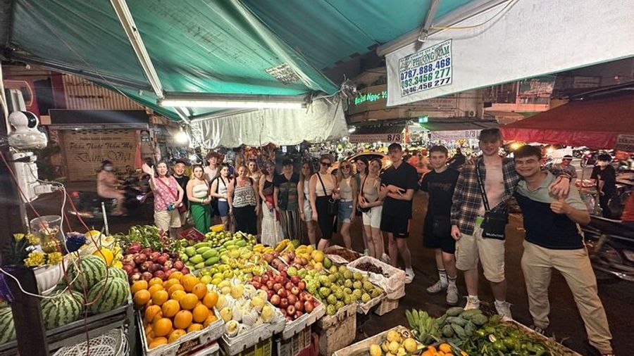 Saigon Night Walking Food Tour - 100% No Tourist