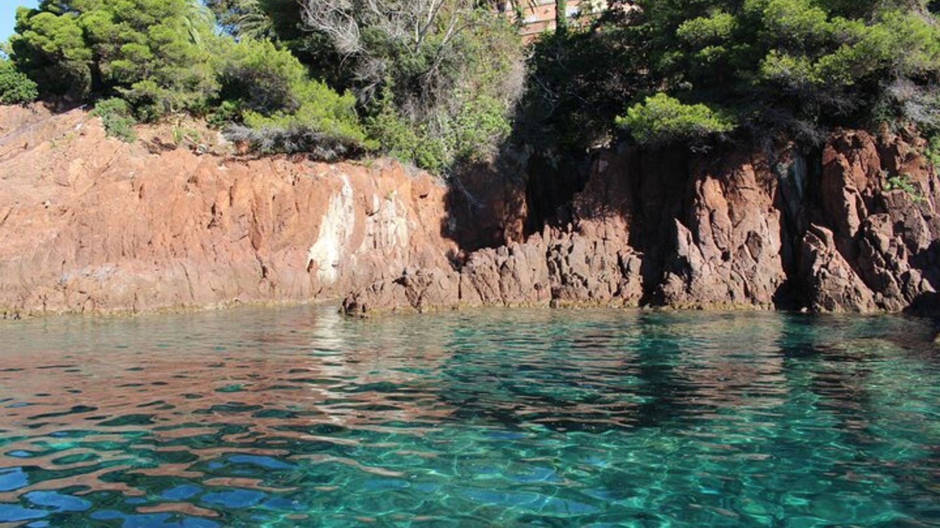 Cannes : Excursion en bateau en petit groupe de l'Estérel