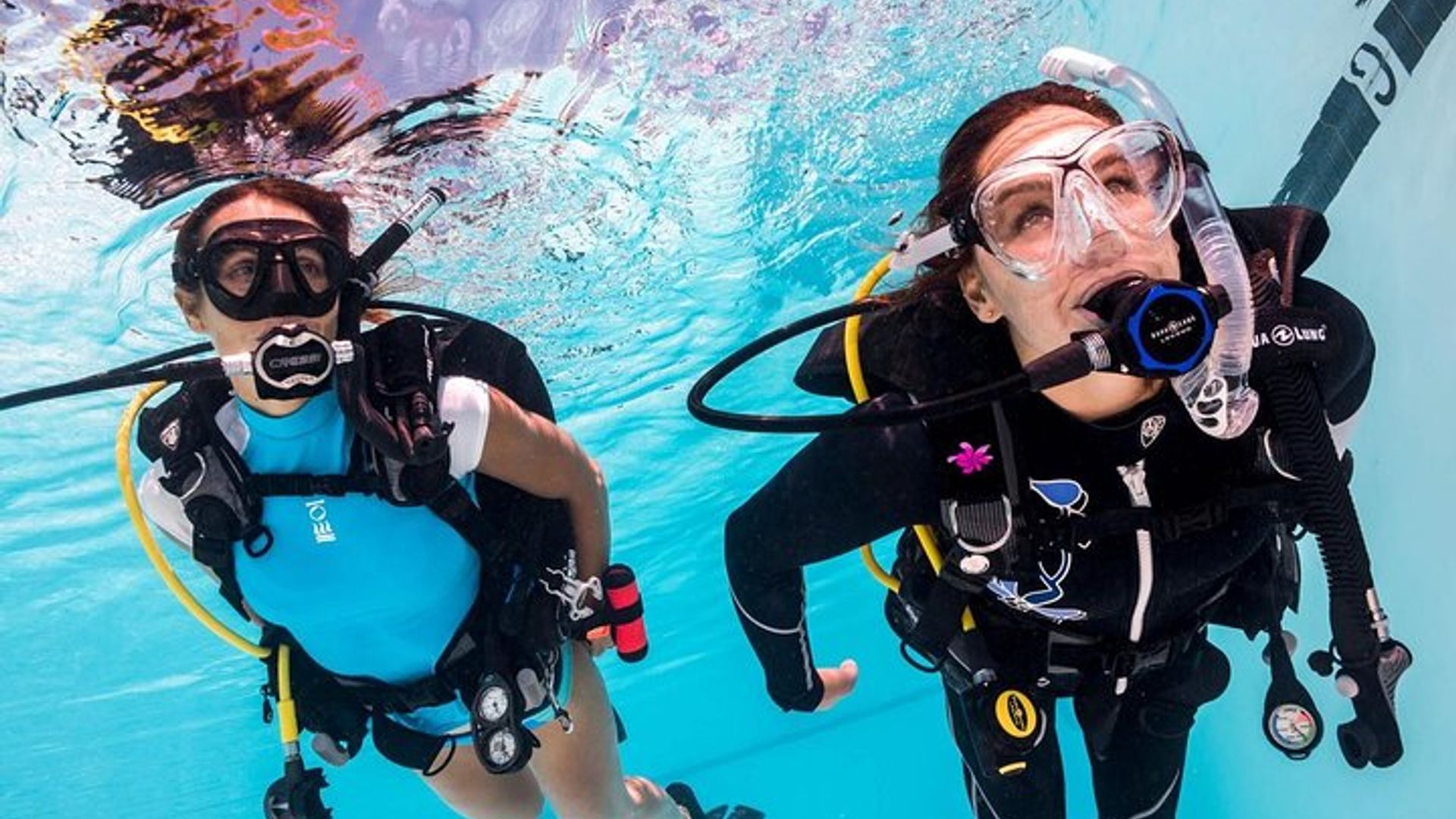 Mauricio Descubra la experiencia de buceo