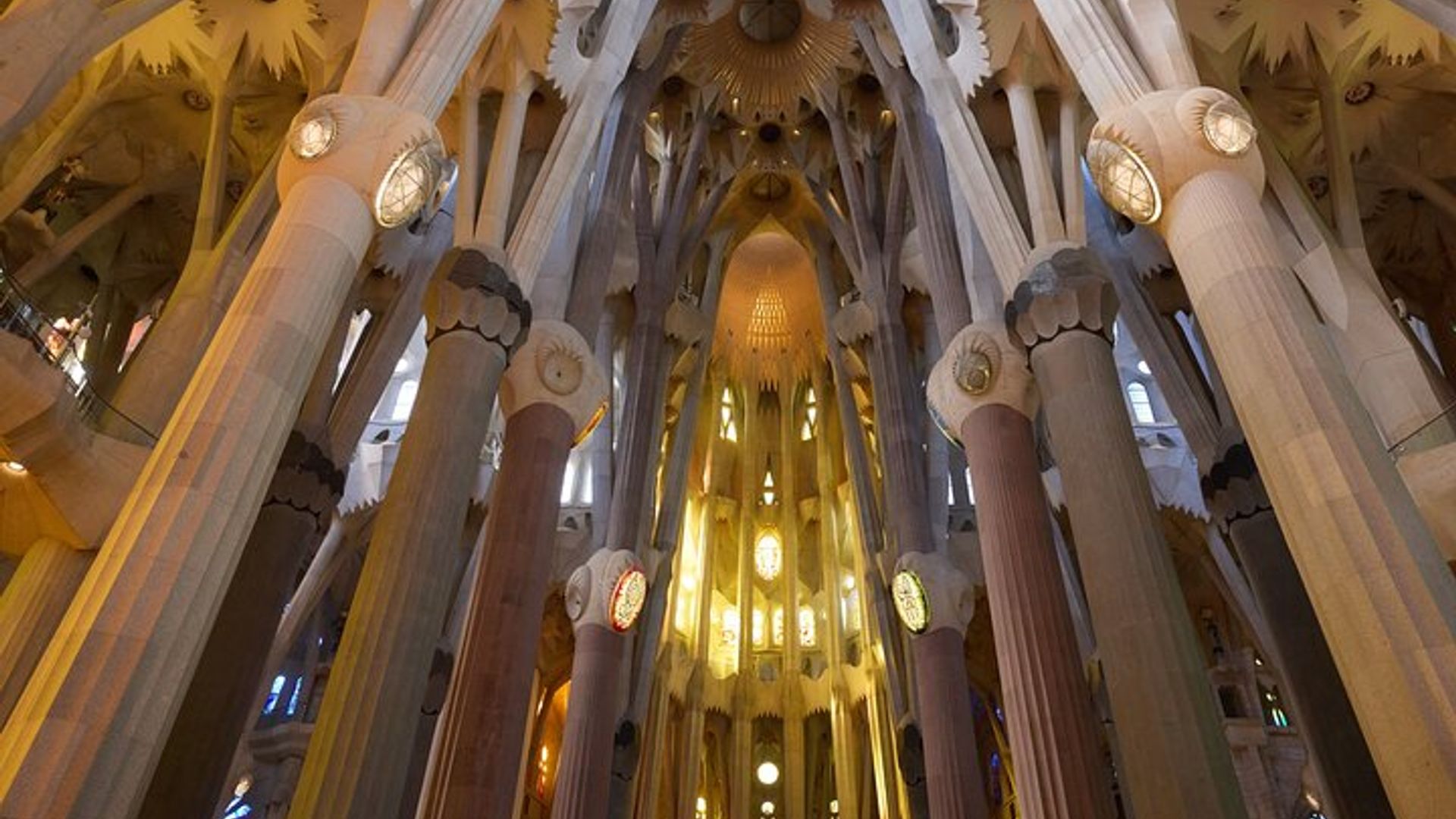 Barcelona: Sagrada Familia Skip-the-Line Tour