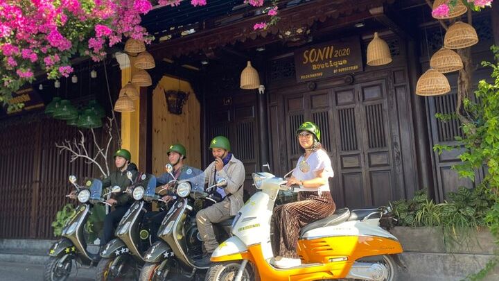 Hoi An Highlights and Hidden Gems Guided Vespa Tour from Hoi An