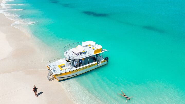 Full-Day Private Boat Charter at Grace Bay, Providenciales