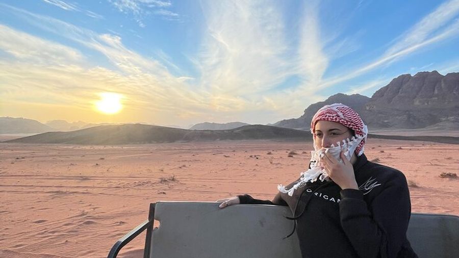 Wadi Rum Full-Day 4x4 Tour with Overnight Stay
