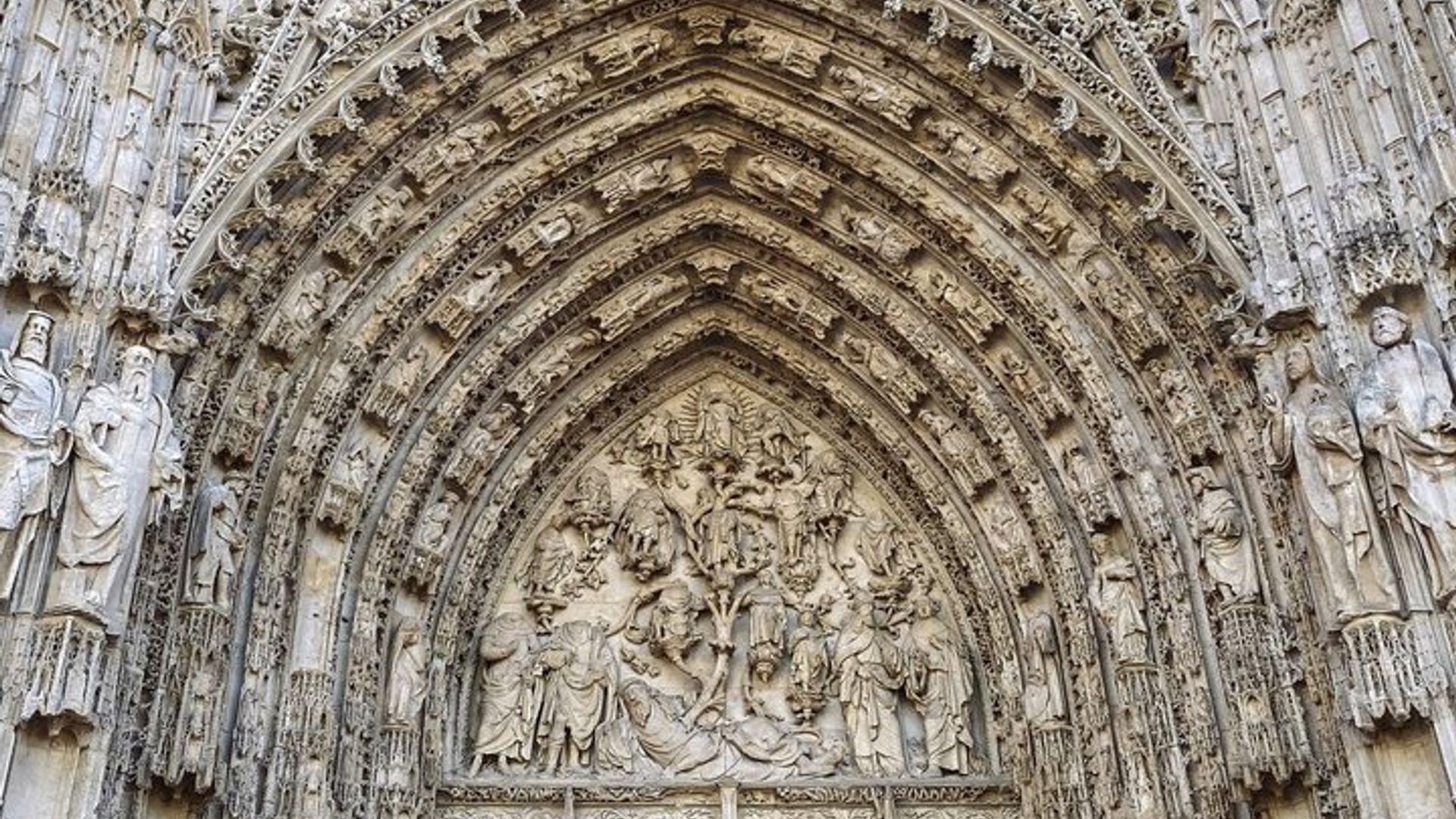 Tour autoguiado por los relojes, catedrales y castillos de Rouen