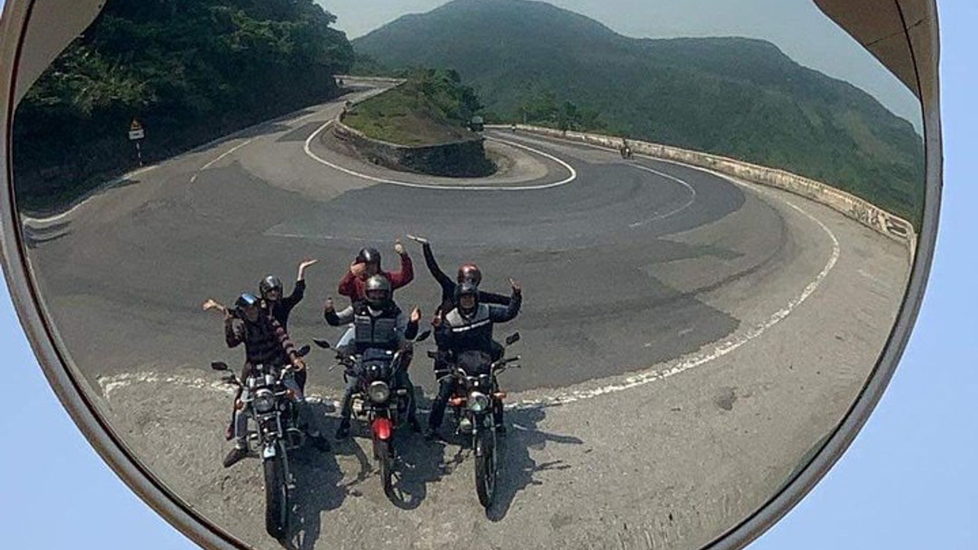 Visite privée en scooter de Hoi An au col Hai Van