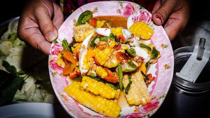 Chiang Mai Small-Group Food Tour with 15+ Tastings