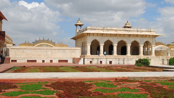Taj Mahal Sunrise & Sunset Trip with Pickup from Delhi (Overnight)