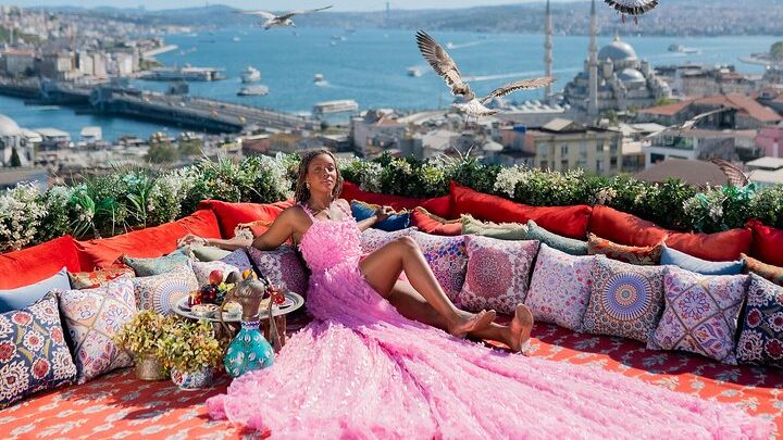 Rooftop Flying Dress Photoshoot in Istanbul