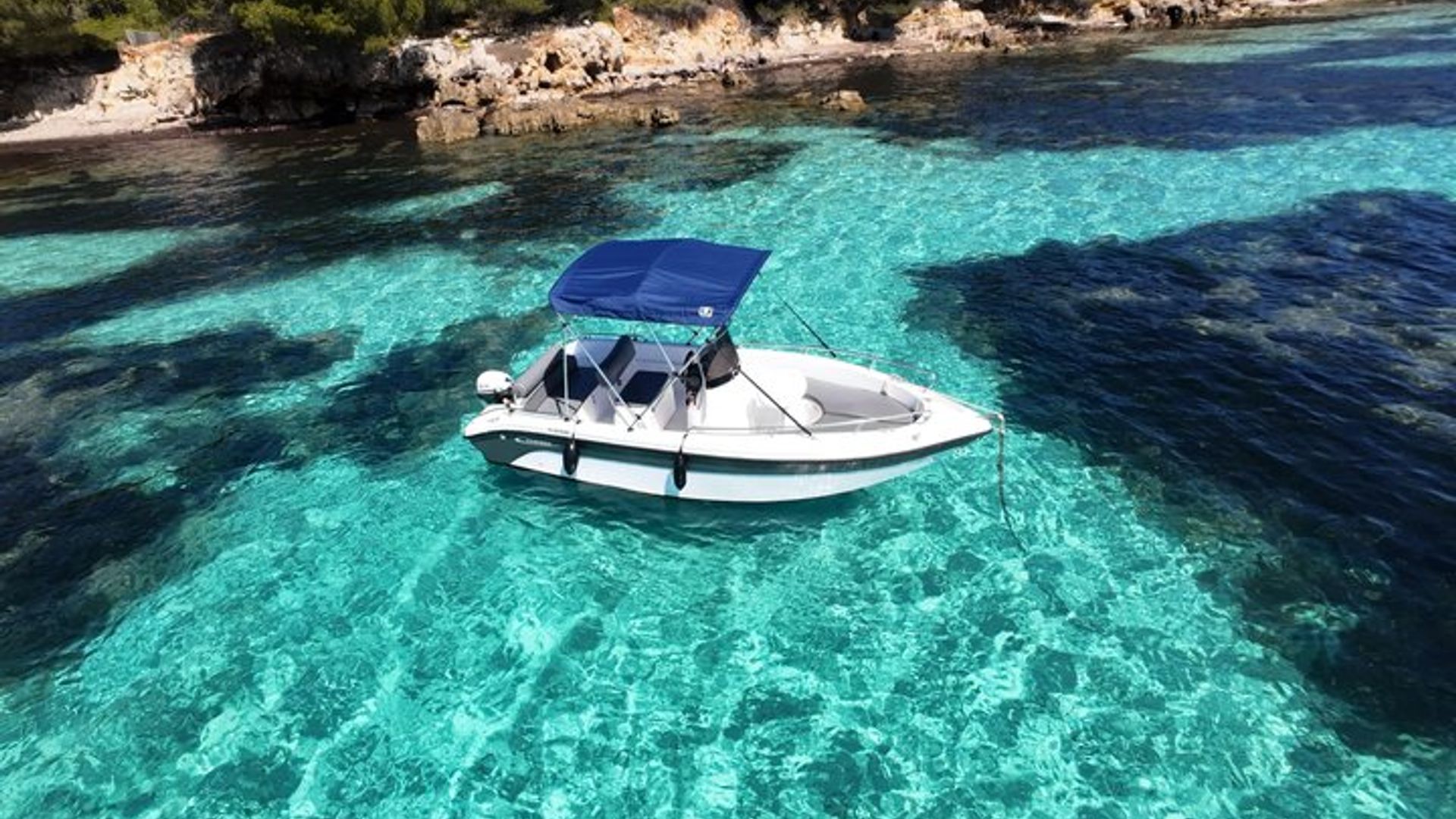 boat trip without a license to the Lérins Islands
