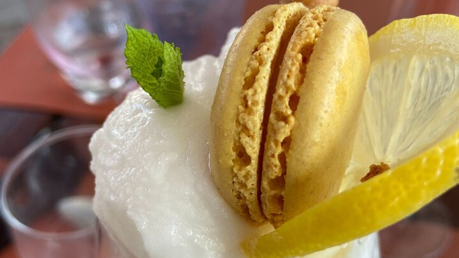 Wine and Dine Vineyard Walk in Sion