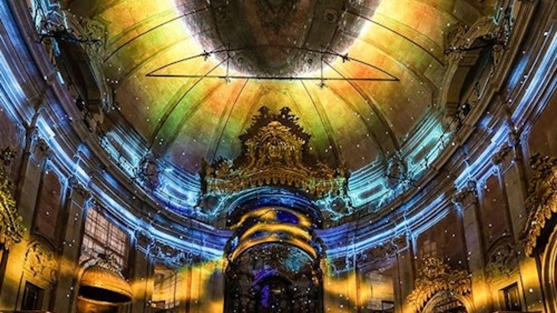 Spiritus Light Show at Clérigos Church