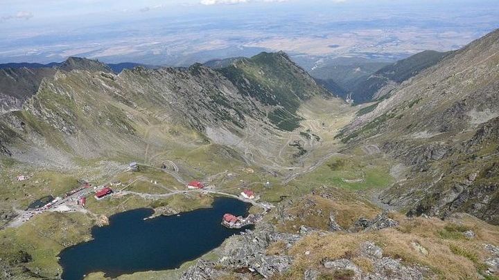 Brasov Private Tour: Transfagarasan road & Poienari Fortress