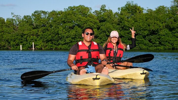 Cancun Nichupté Lagoon Small-Group Kayaking Tour
