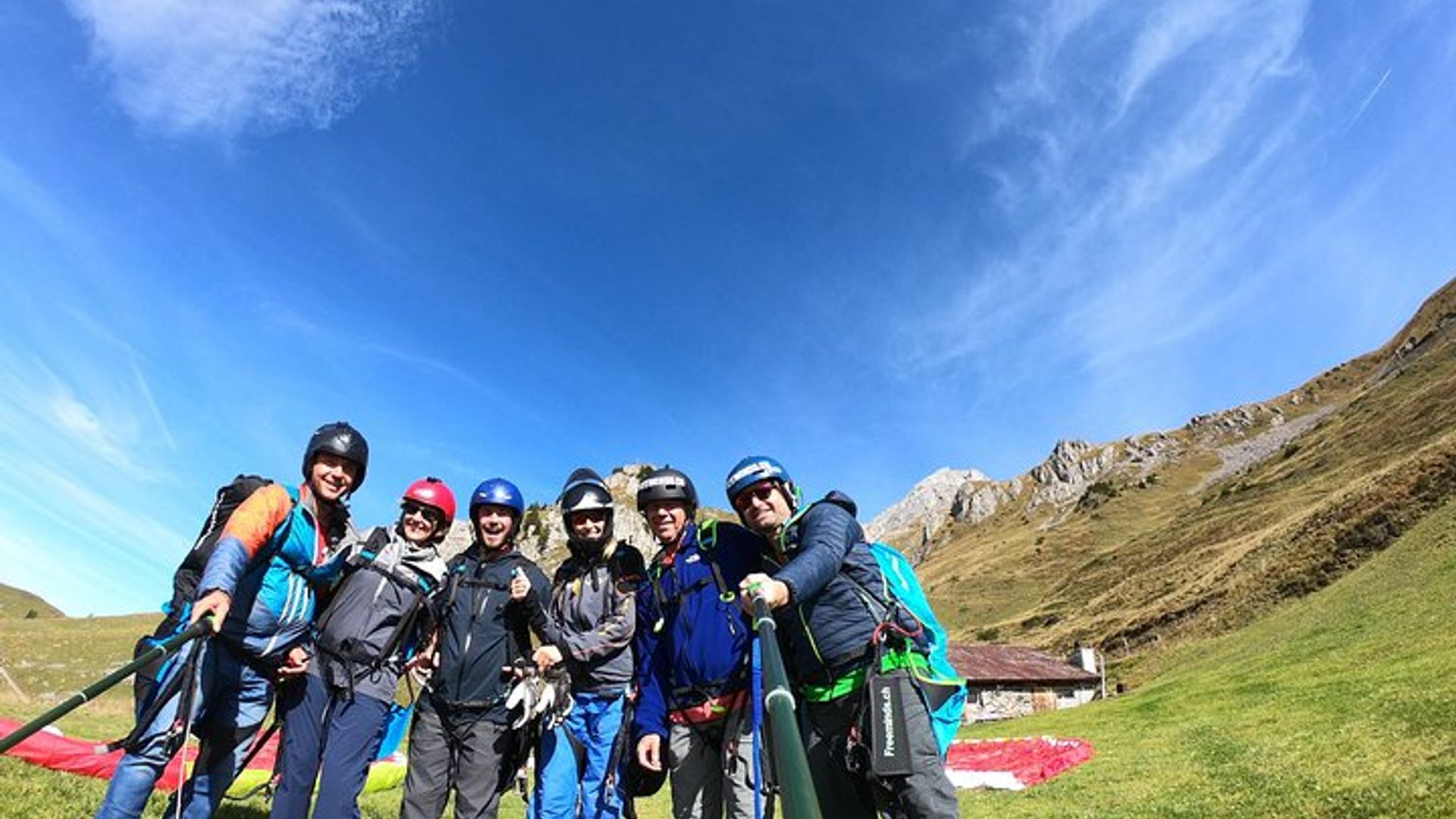 Lucerne: Engelberg and Swiss Alps Tandem Paragliding Flight