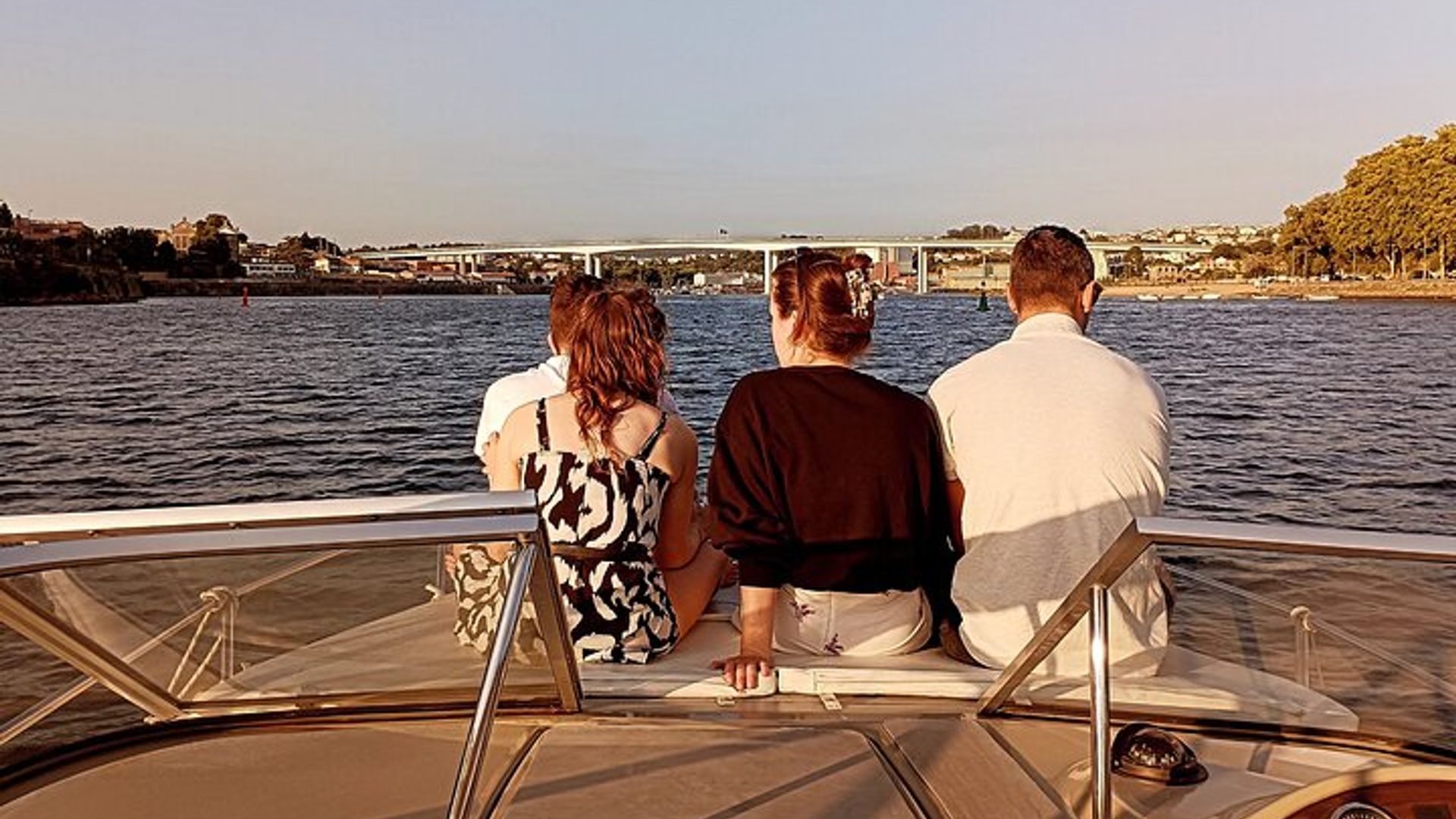 Tour in barca dei 6 ponti e Ribeira (1h30m) con opzione tramonto