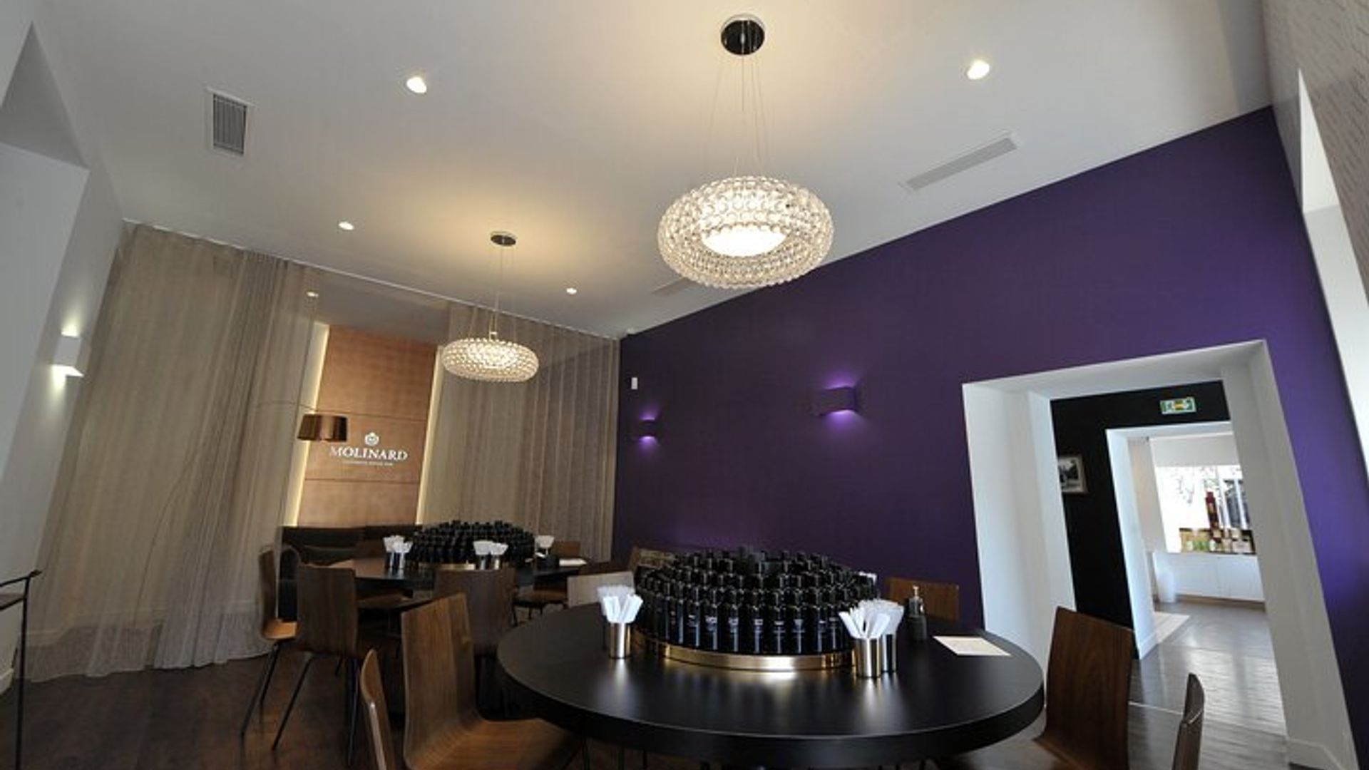 Nice Molinard Perfumery : Haga su propio taller de grupo de perfumes