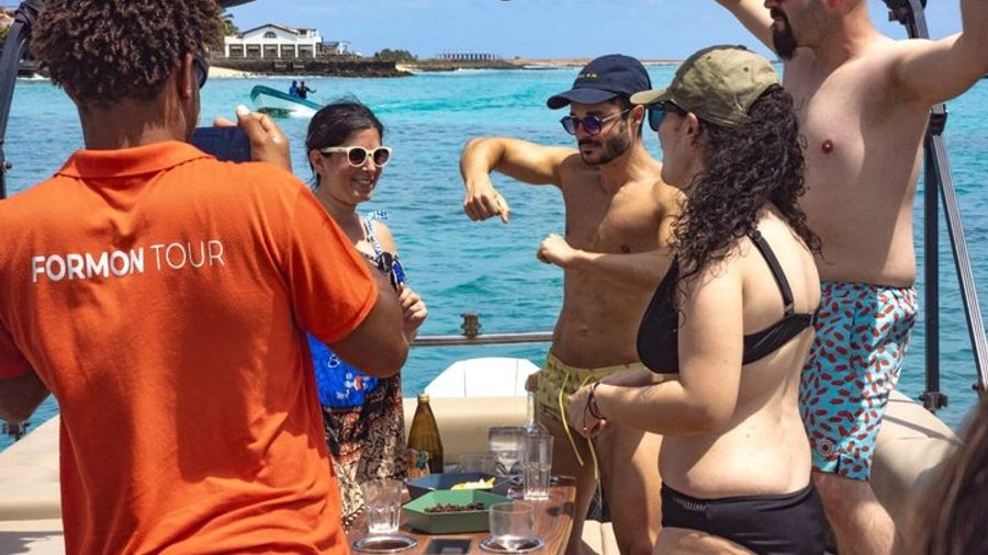 Private Boat Tour in Santa Maria