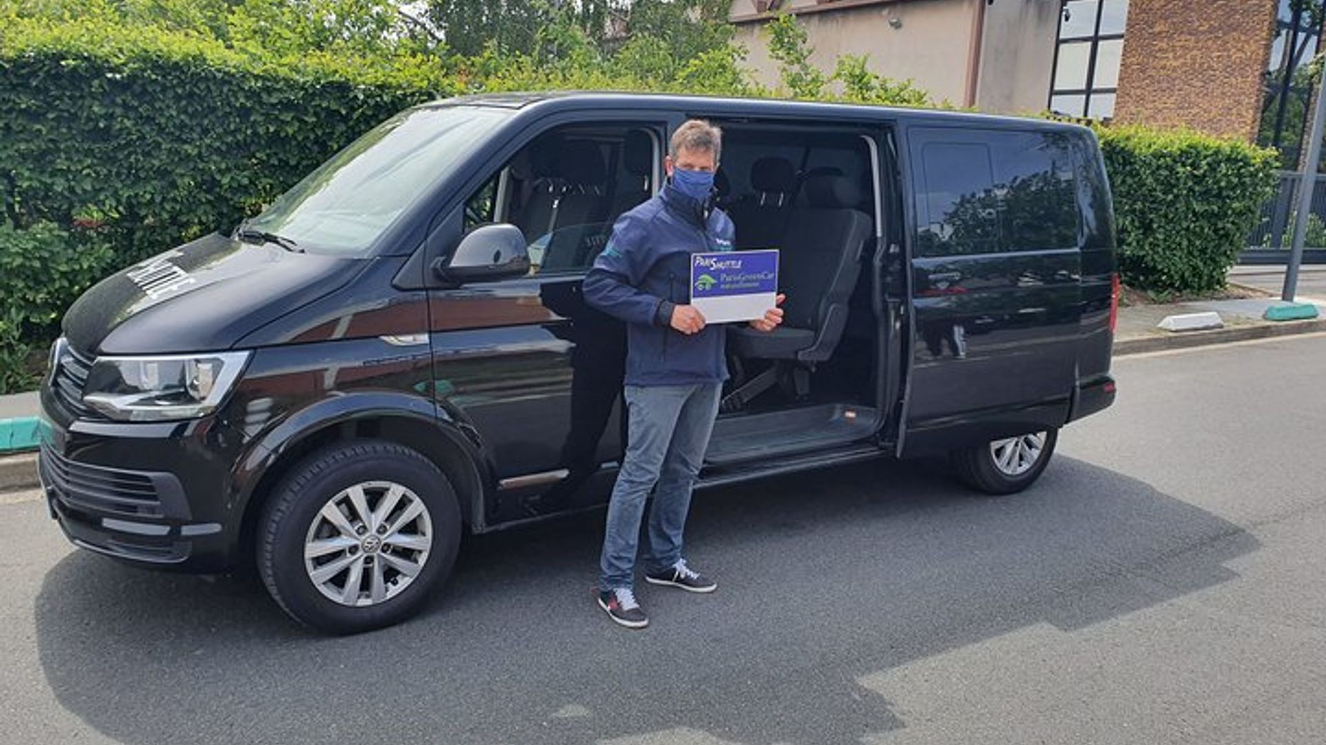 Navette d'arrivée partagée depuis l'aéroport Charles de Gaulle