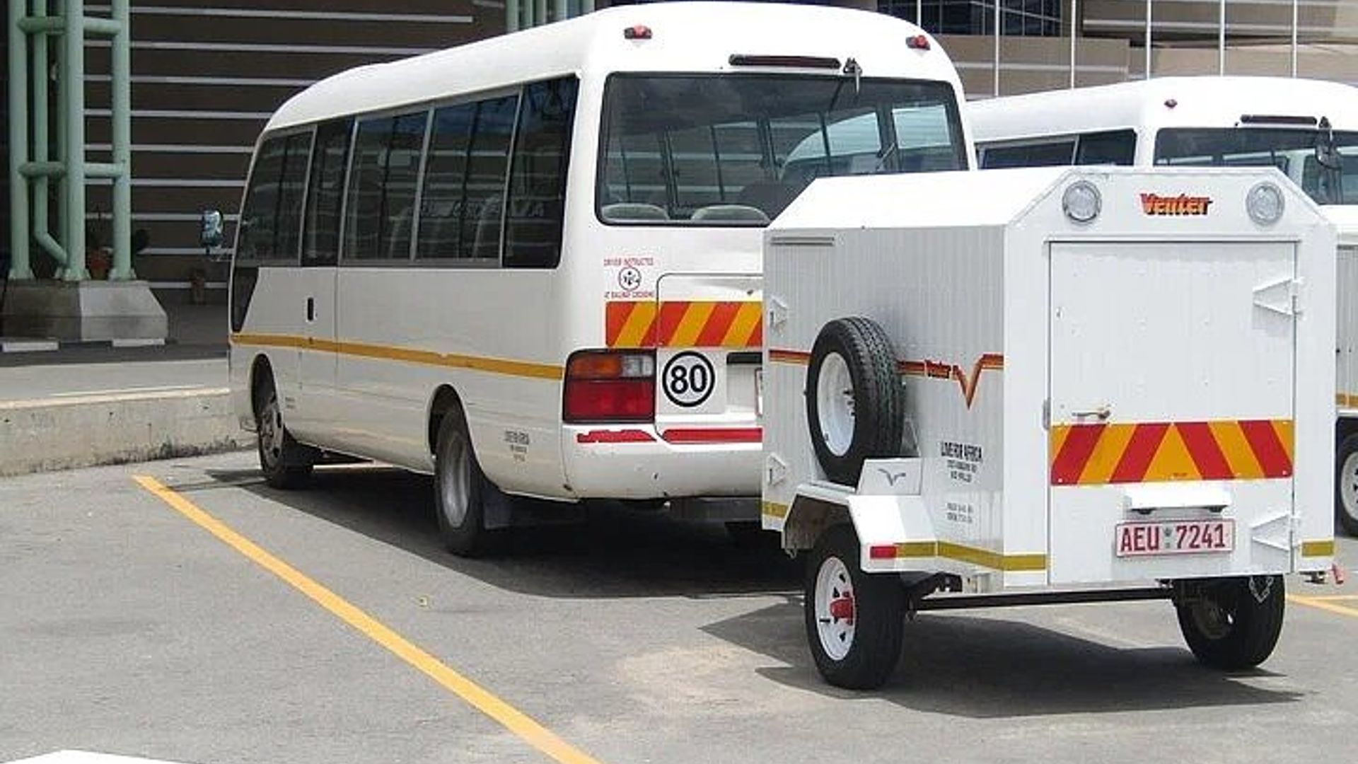 Victoria Falls Airport Transfer to Hotel/Lodge/ Vic Falls Town