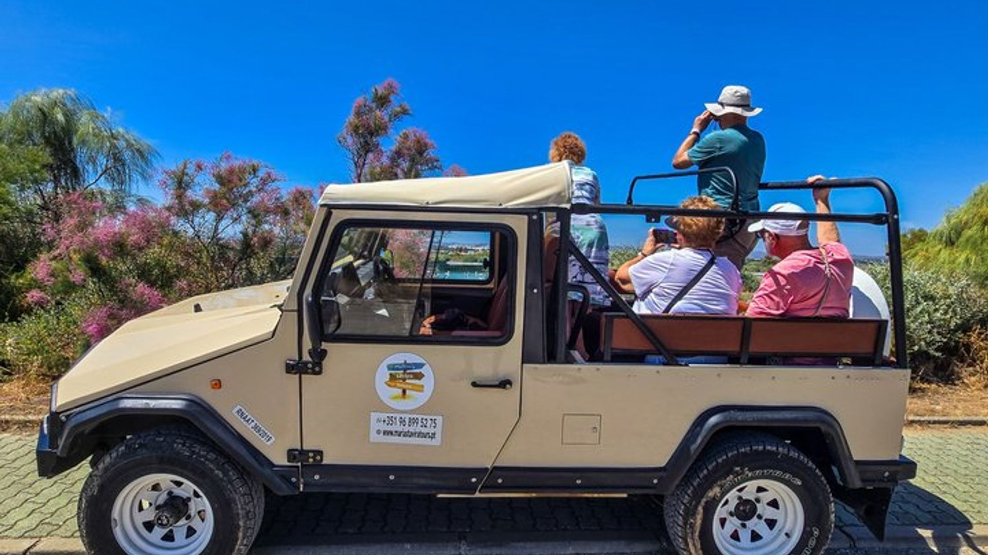 Tavira : Private Jeep 4x4 Tour, Cacela Velha & Ria Formosa