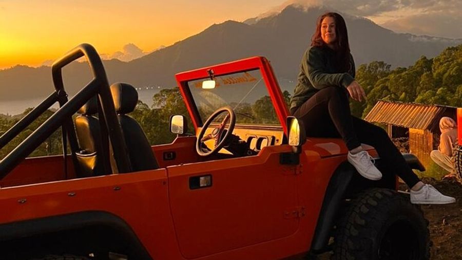 Mt. Batur Private Sunrise Tour by Jeep with Hot Springs