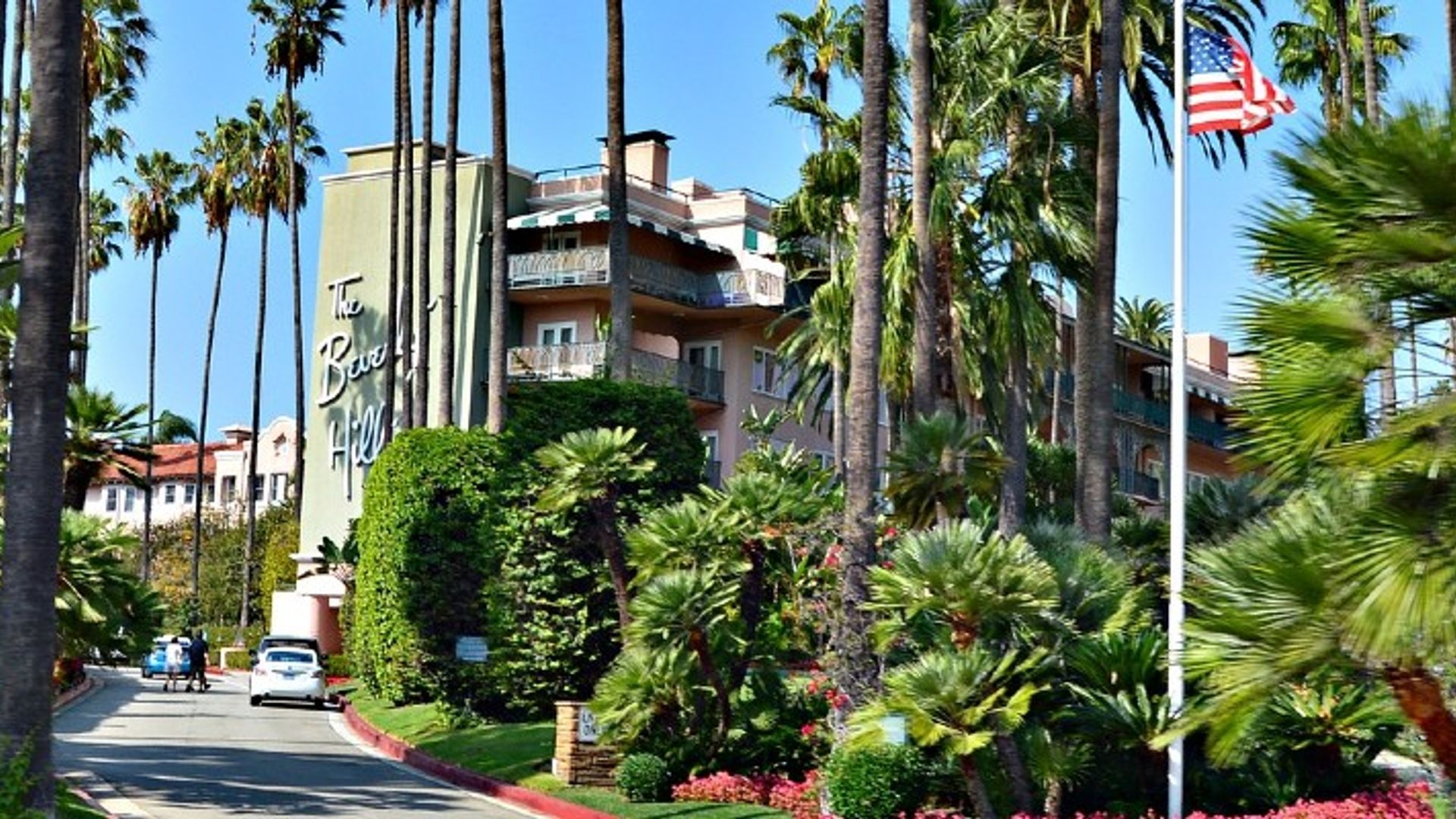 Beverly Hills & Rodeo Drive: Private 2-hour Walking Tour