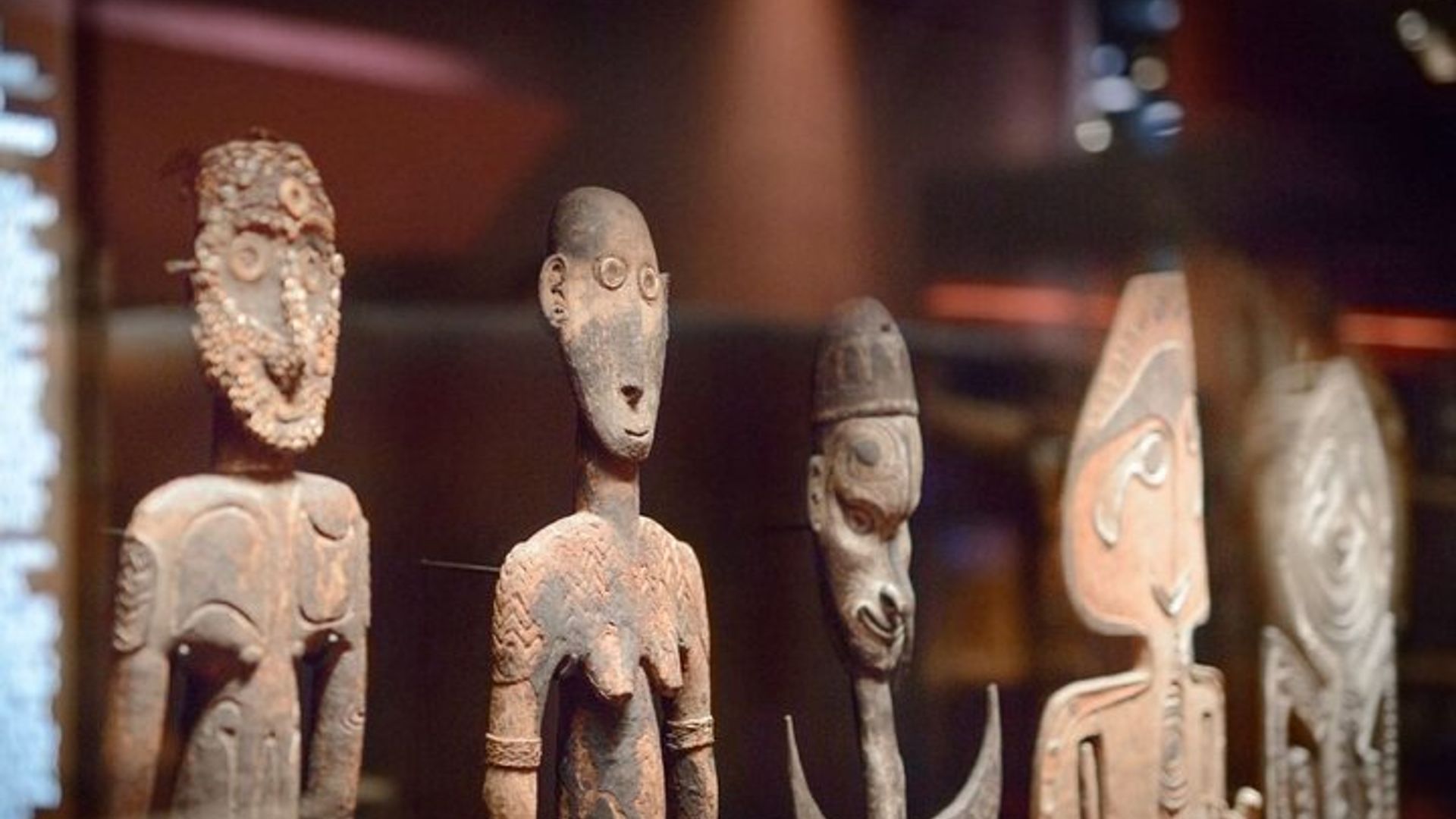 Musée du Quai Branly - Jacques Chirac and Seine River Cruise
