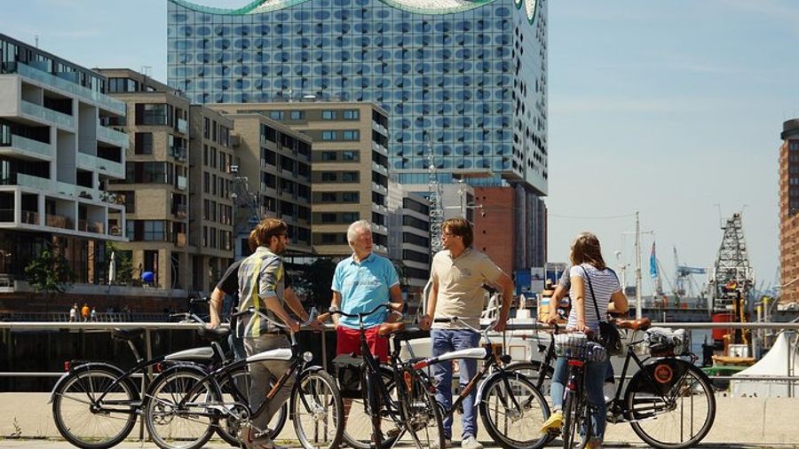 Guided Hamburg City Bike Tour