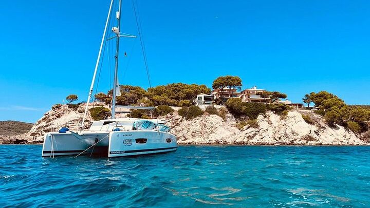 Palma Luxury Catamaran Tour with Tapas and Welcome Drink