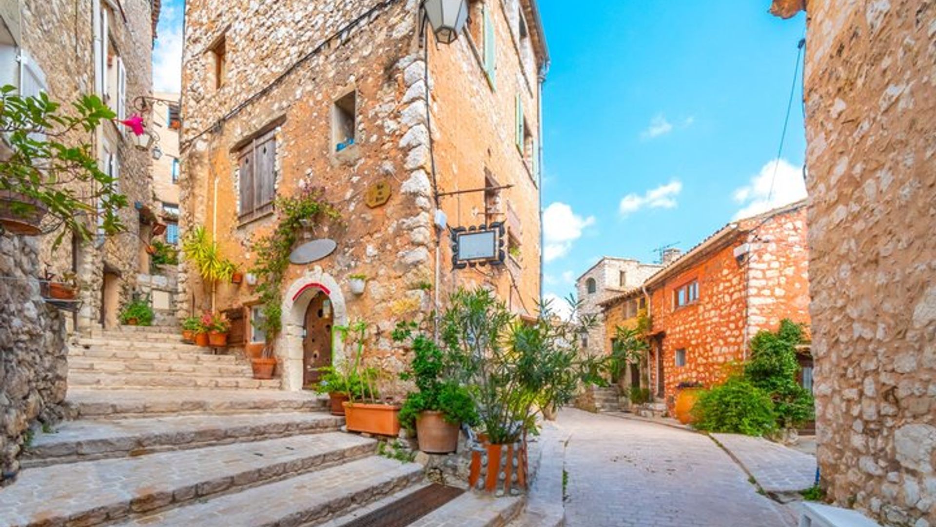Pueblos de cuentos de hadas de la Riviera Francesa y descubrimiento de perfumes