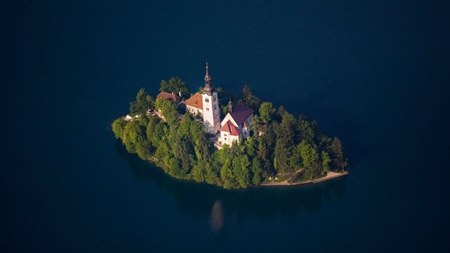 Ljubljana to Lake Bled and Bled Castle Guided Sights Tour
