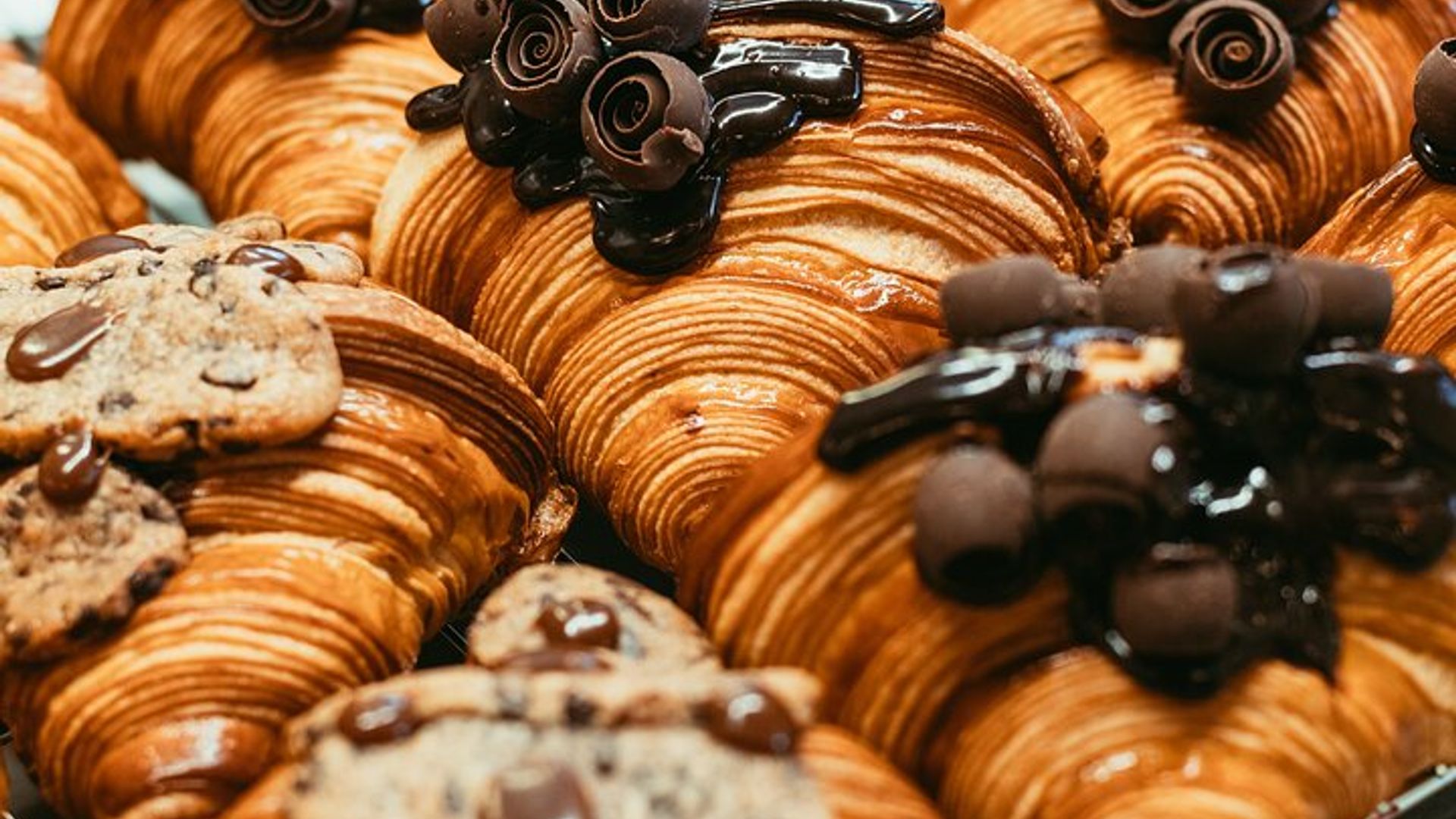 Paris: Breakfast, Pastries and Chocolate Small-Group Food Tour