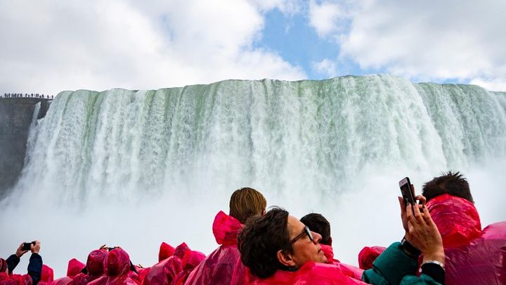 Niagara Falls Day Tour & Boat Ride From Toronto