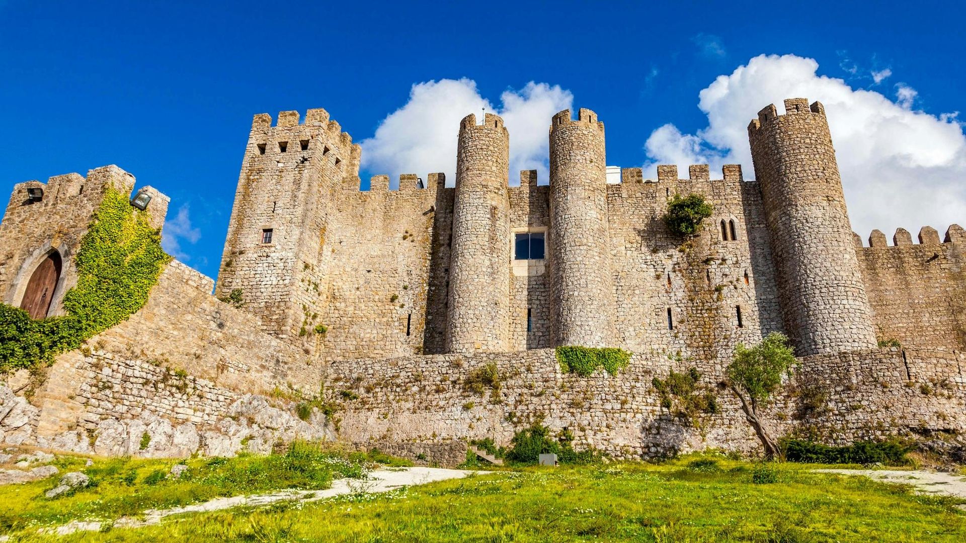 Óbidos self-guided walking tour with audio app