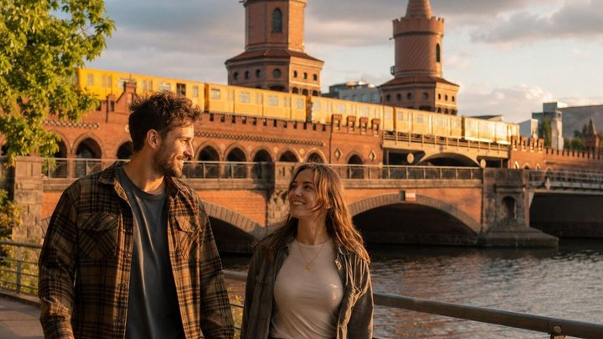 Secrets of Berlin: Self-Guided Scavenger Hunt & Walking Tour