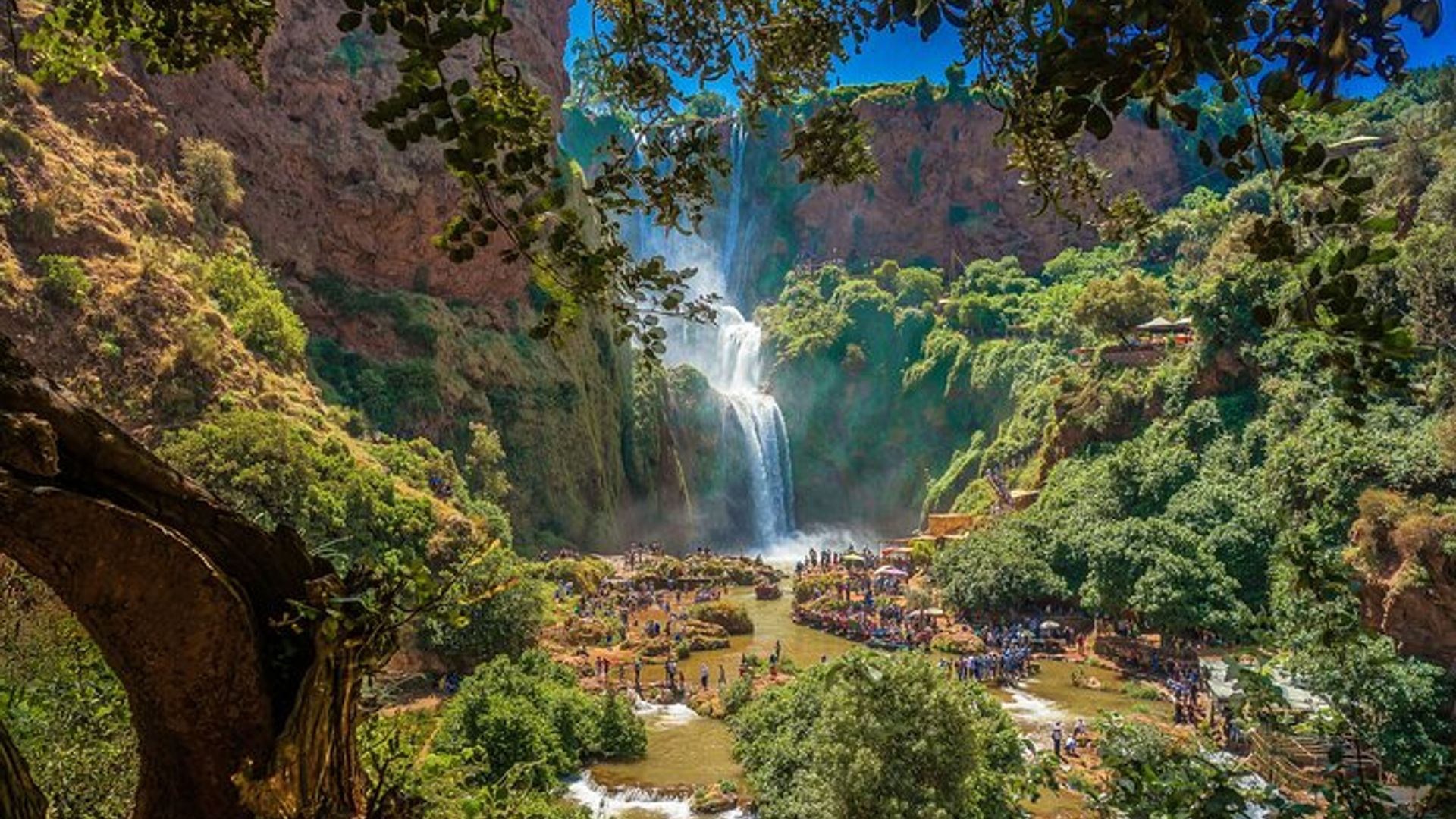 Day Trip to Ouzoud Waterfalls with Guide and Boat Trip