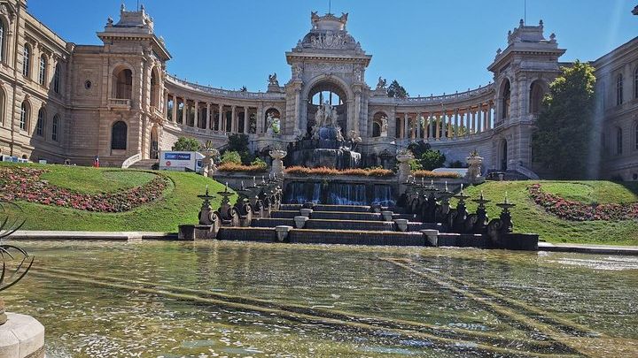 Marseille Shore Excursion: City Sightseeing Tour of Marseille