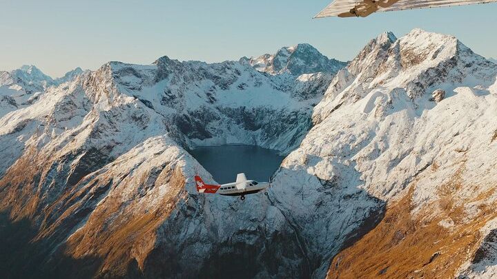 4-Hour Milford Sound Cruise and Fly Experience