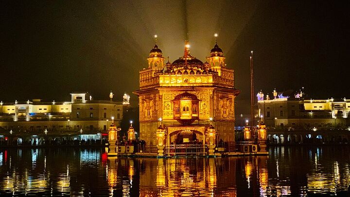 Amritsar Full-Day Tour with Wagah Border