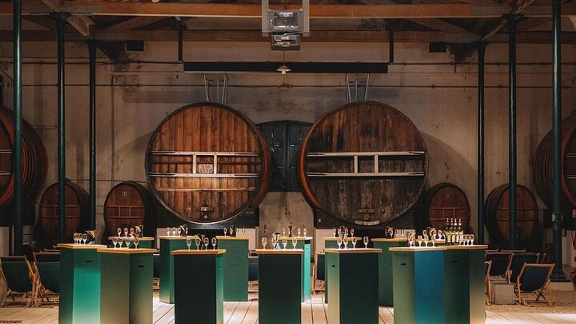 Maison Noilly Prat VIP-Tour, Wein- und Wermutsproben