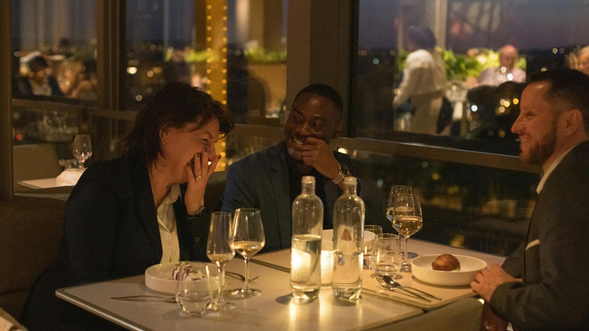 Dinner at the Eiffel Tower and sightseeing cruise