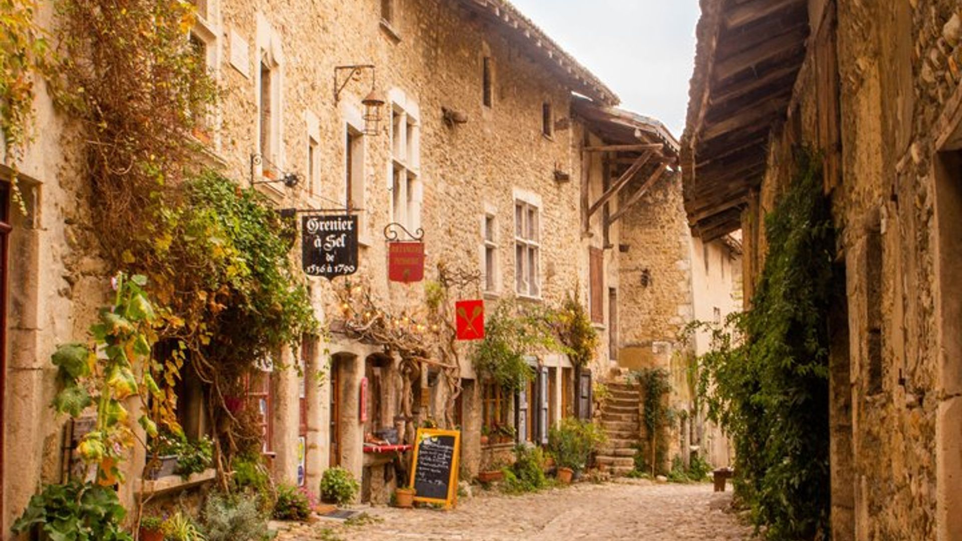 Excursion d'une journée dans le village médiéval de Pérouges à Lyon