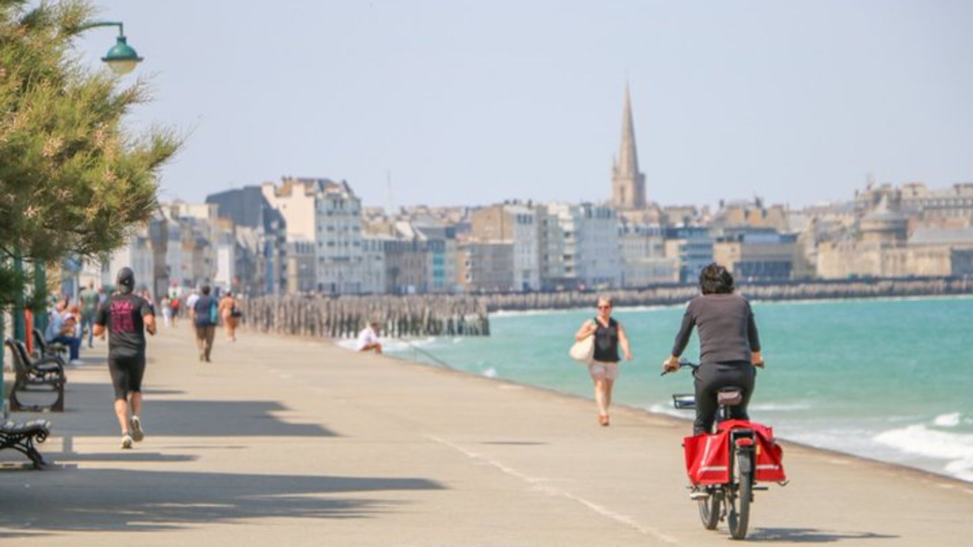 Excursión guiada en bicicleta con degustación entre Saint-Malo y Cancale (7 horas)