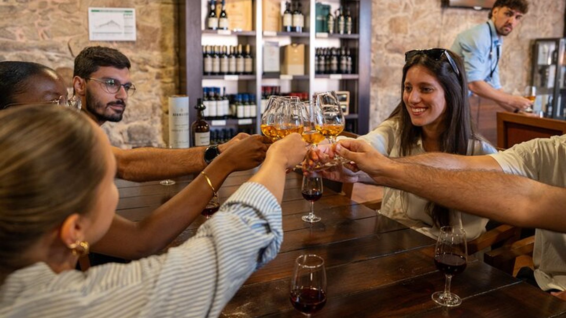 Visite d'une demi-journée à Porto avec dégustation de vins