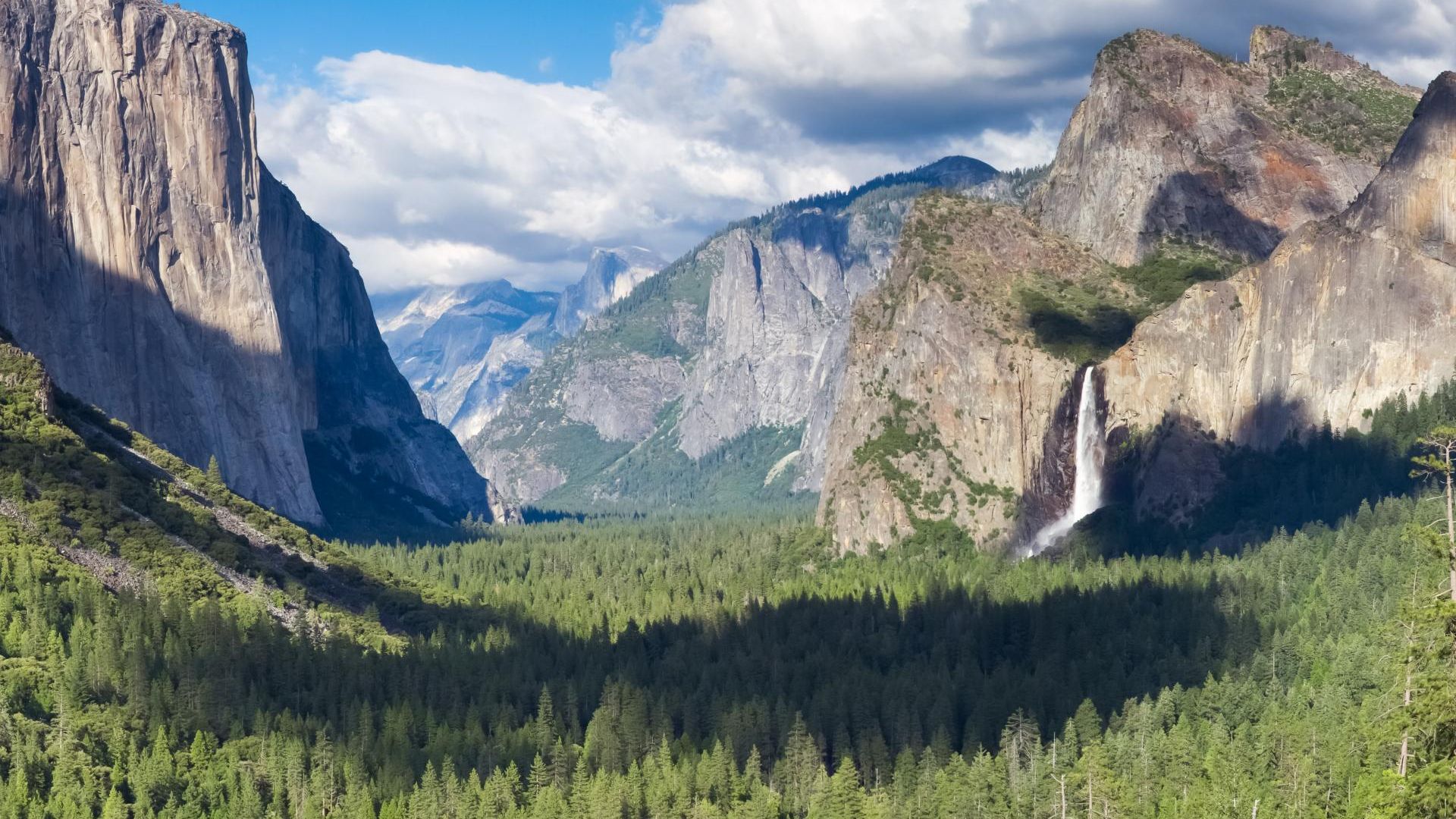 Yosemite National Park One-Way image 2