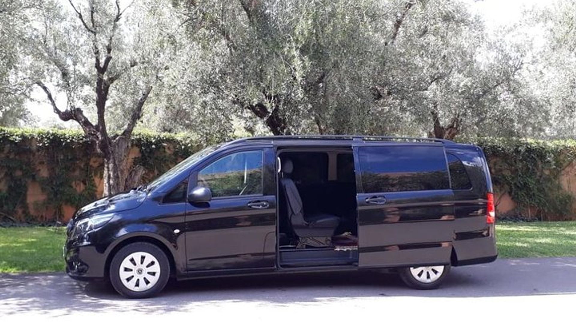From Marrakech To Casablanca Airport : Private Transfer