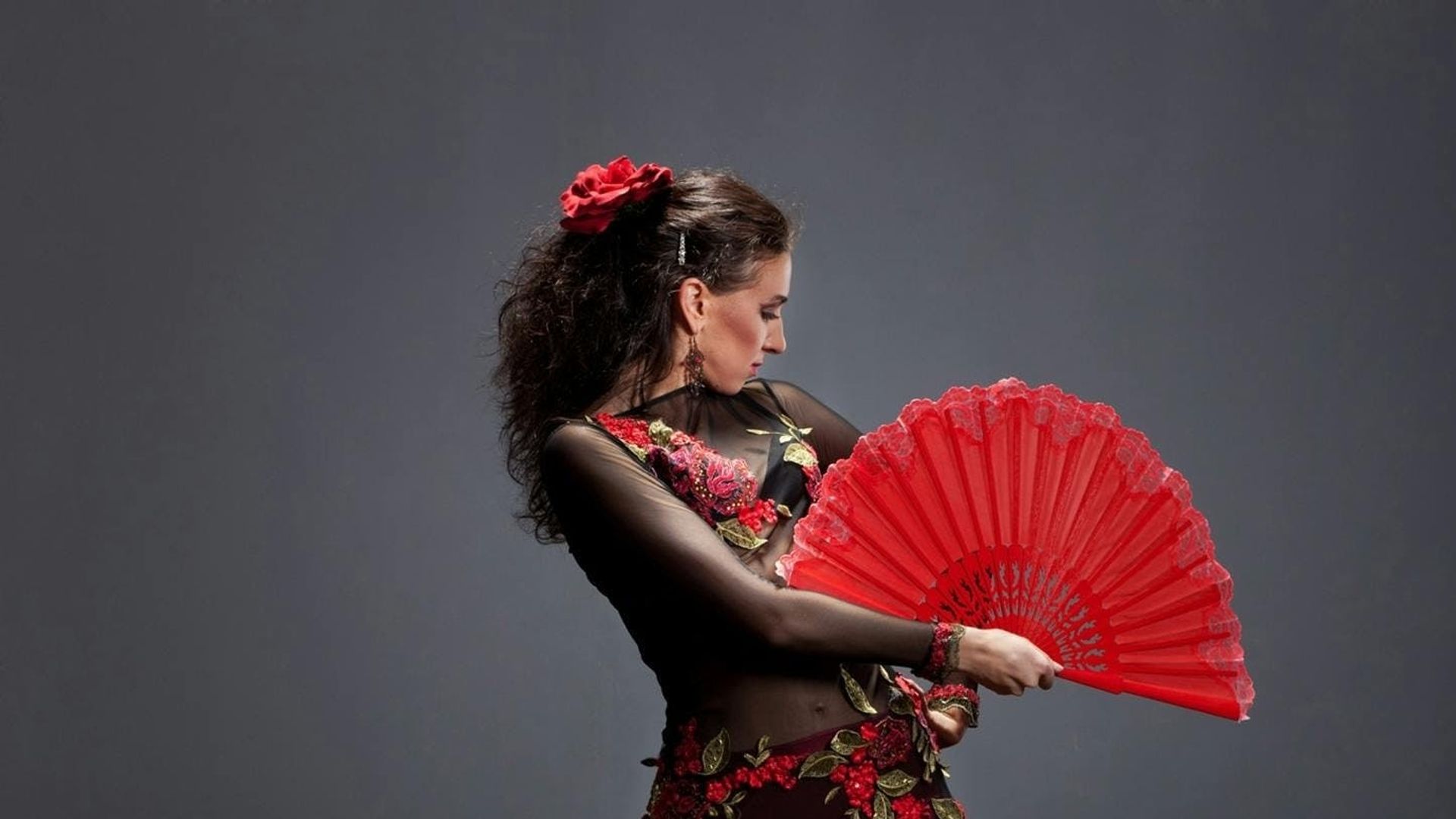 Barcelona: Gourmet Tapas Small Group Tour and Flamenco Show