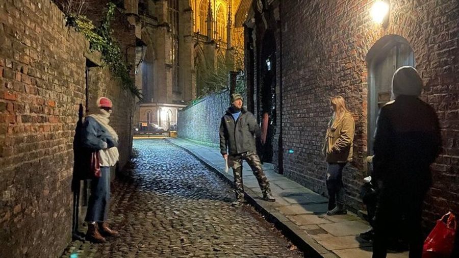 York Private Ghost Tour with York Minster and The York Dungeon