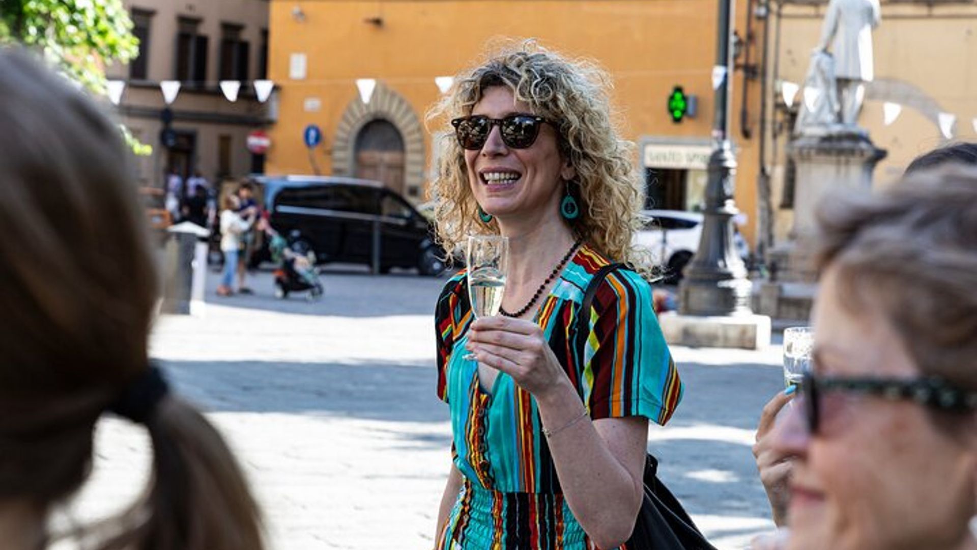 Florenz : Verkostungstour in kleiner Gruppe für Essen, Wein und Negronis