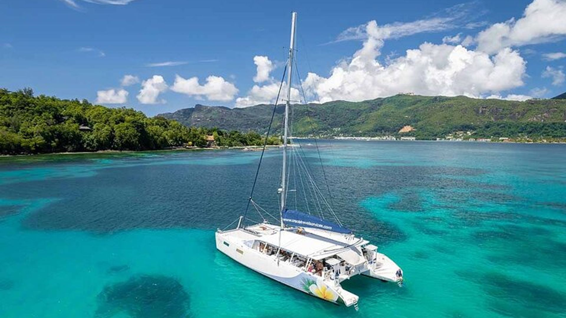 Mahe Full-Day Saint Anne Park, Moyenne Island Tour
